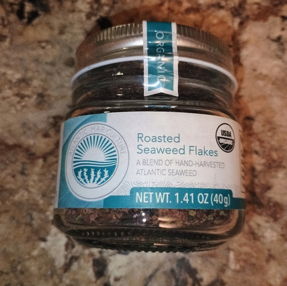 Roasted Seaweed Flakes - A Blend Of Hand Harvested Atlantic Seaweed 1.41 Oz.New - Picture 4 of 6